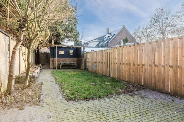 Foto 24 van Van Hogendorpstraat 38