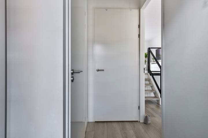 Foto 10 van Voorbuurt 50