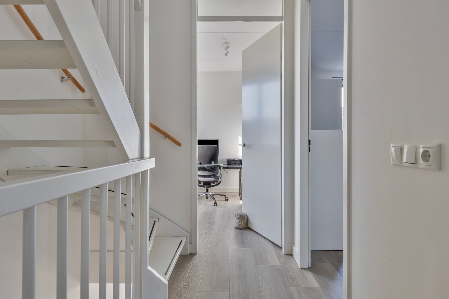 Foto 19 van Voorbuurt 50