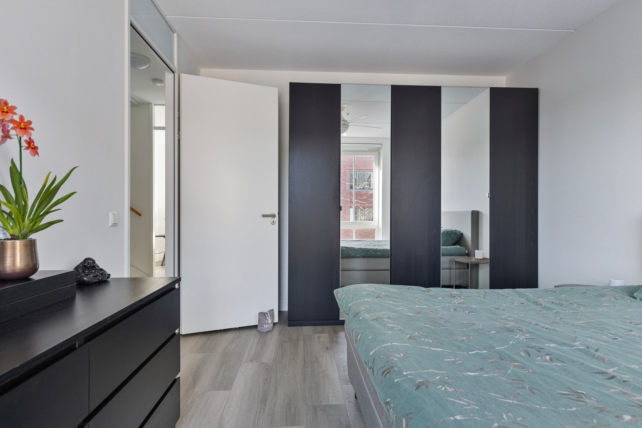 Foto 24 van Voorbuurt 50