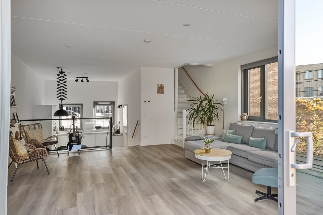 Foto 17 van Voorbuurt 50