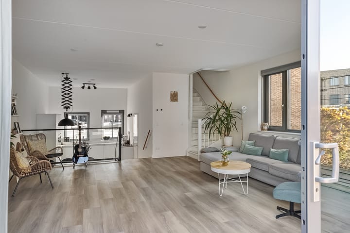 Foto 17 van Voorbuurt 50