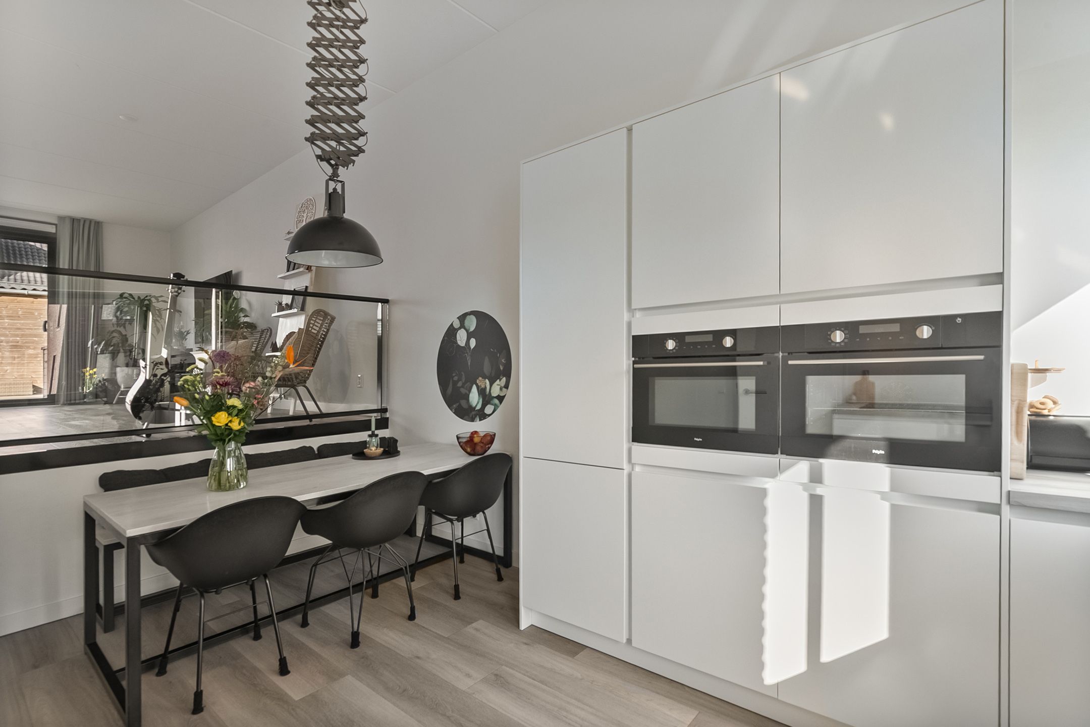 Foto 12 van Voorbuurt 50