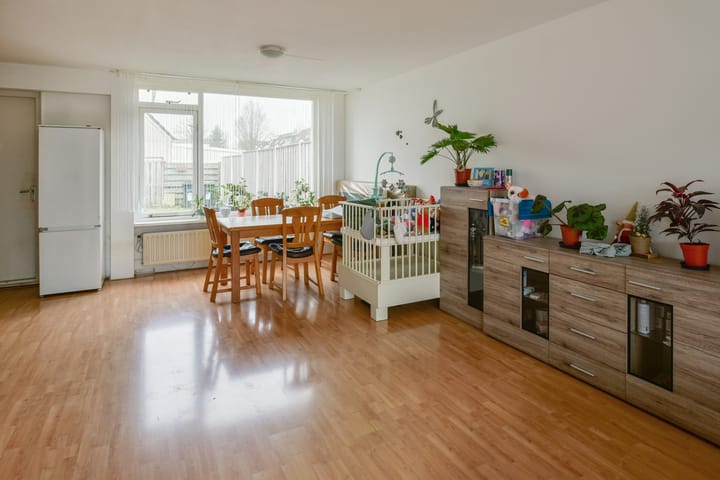 Photo 8 of Lotusbloemweg 31