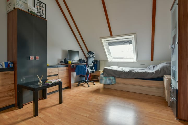 Photo 18 of Lotusbloemweg 31