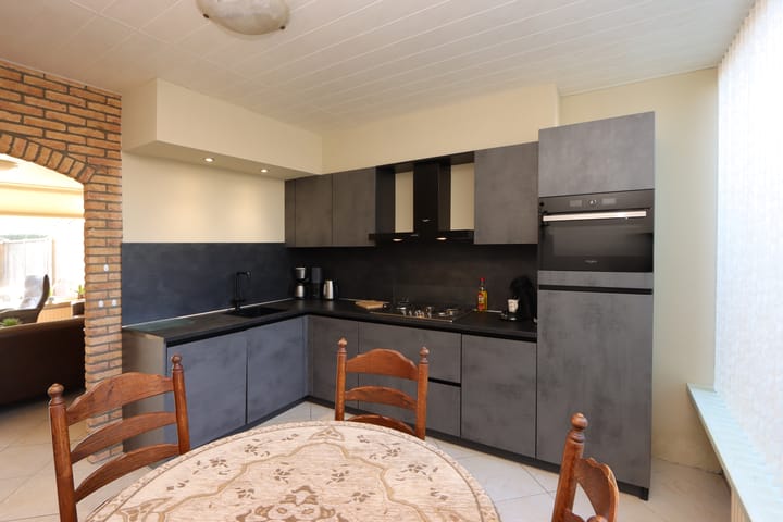 Foto 3 van Koolzaadhof 8