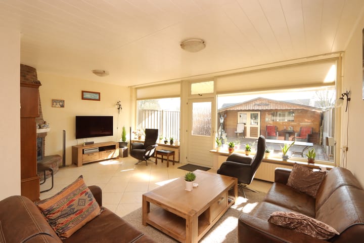 Foto 11 van Koolzaadhof 8