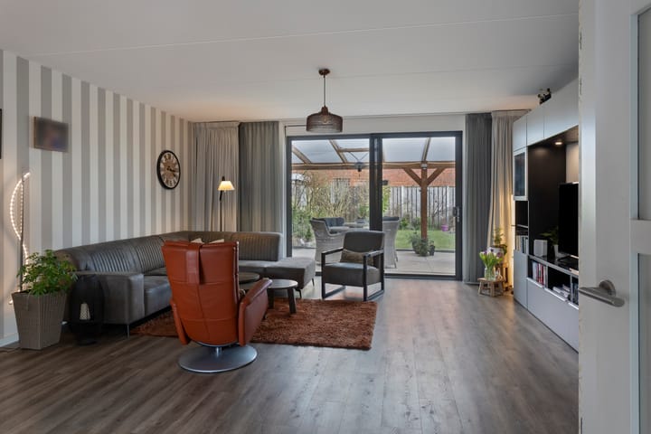 Foto 8 van Van 't Hulstraat 14