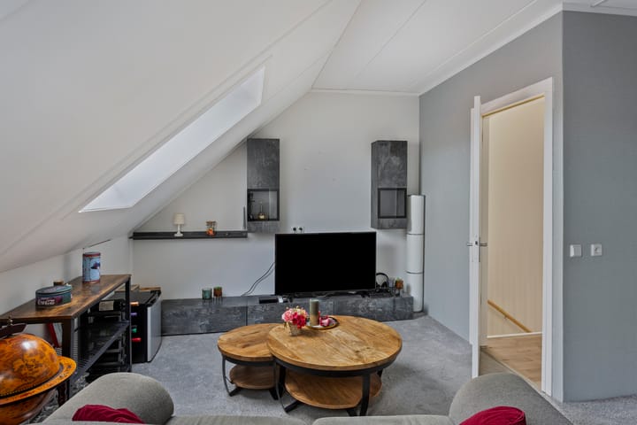 Foto 36 van Van 't Hulstraat 14