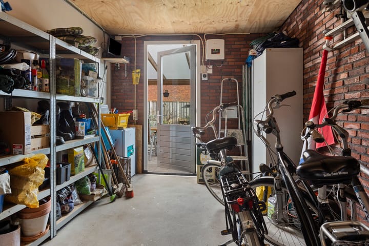 Foto 40 van Van 't Hulstraat 14