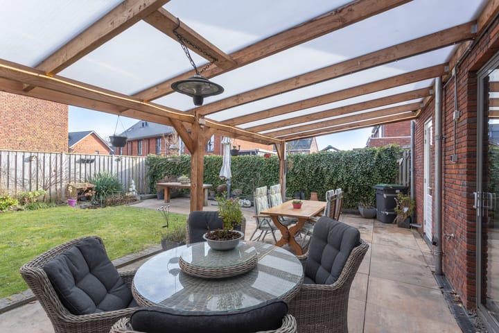 Foto 41 van Van 't Hulstraat 14