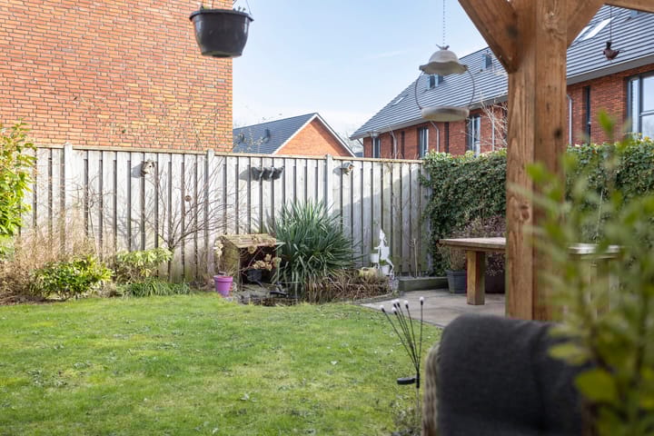 Foto 43 van Van 't Hulstraat 14