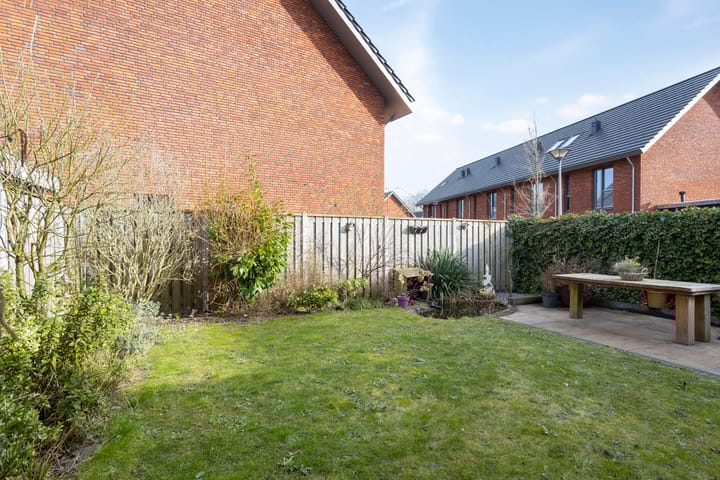 Foto 44 van Van 't Hulstraat 14