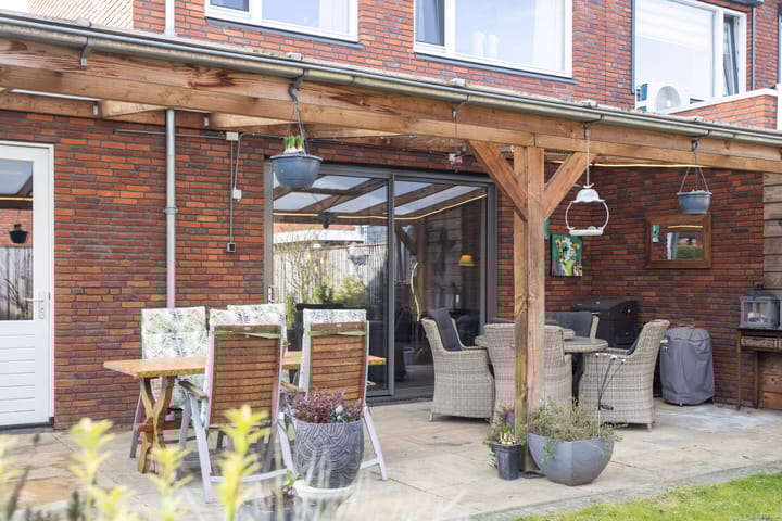 Foto 46 van Van 't Hulstraat 14