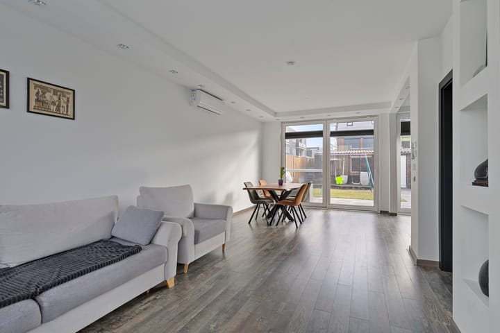 Foto 14 van Azaleastraat 16