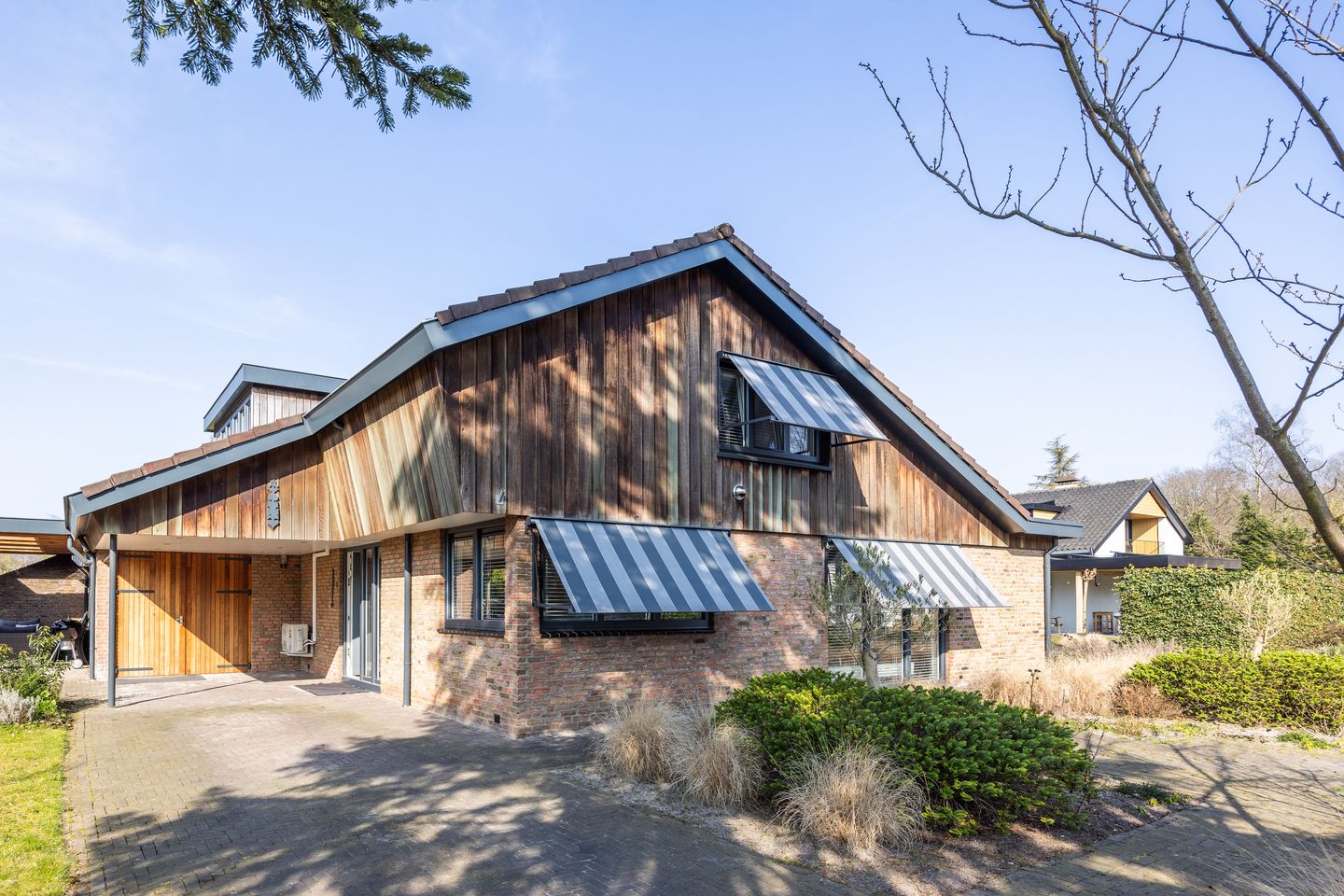 Foto 5 van Vaarwerkhorst 93