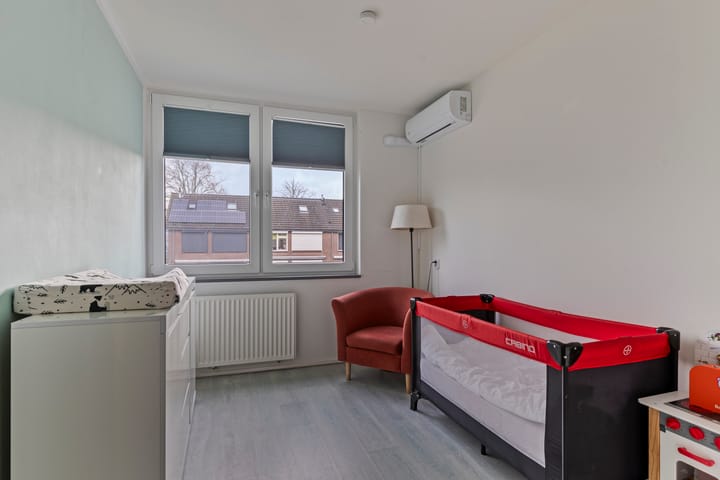 Foto 24 van Azaleastraat 16