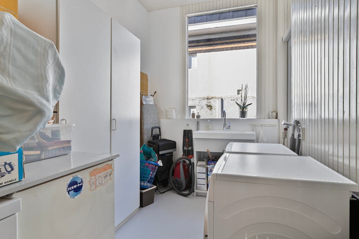 Foto 16 van Laan van Meerdervoort 423