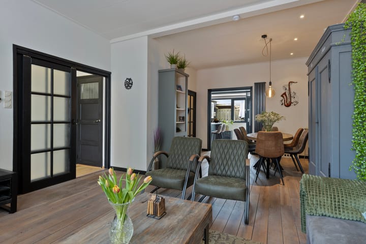 Foto 8 van M.H.Trompstraat 5