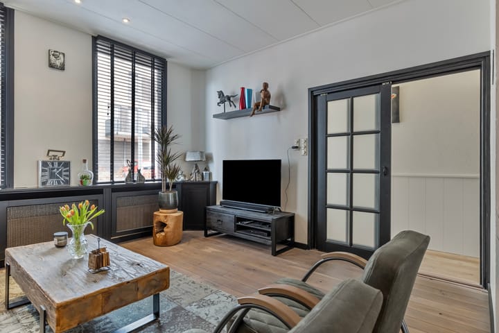 Foto 9 van M.H.Trompstraat 5