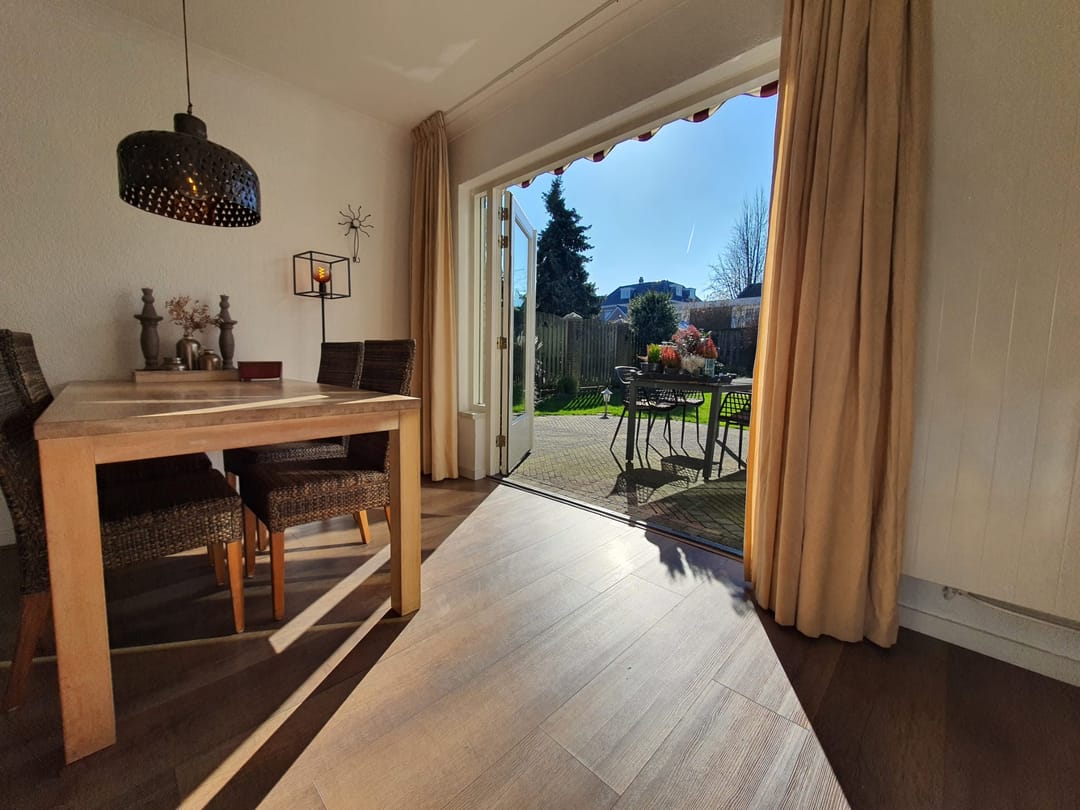 Photo 8 of Prins Bernhardstraat 25