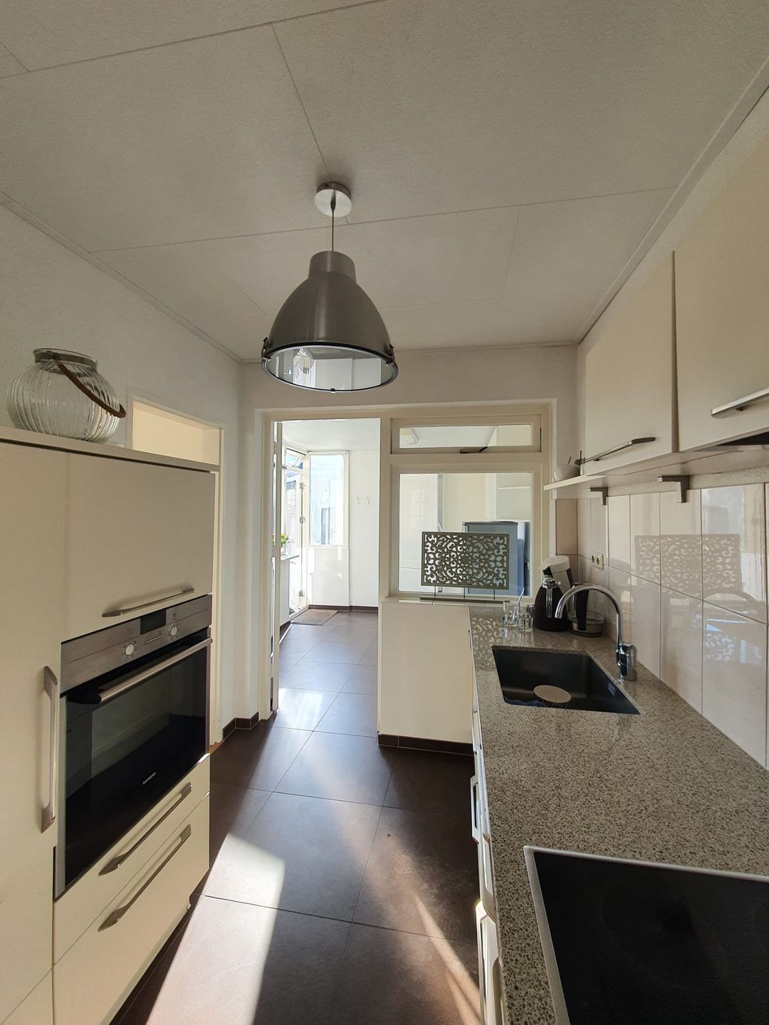 Photo 11 of Prins Bernhardstraat 25