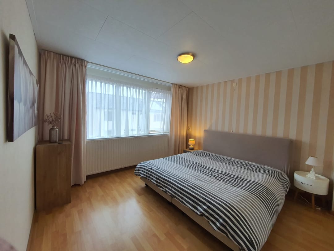 Photo 22 of Prins Bernhardstraat 25