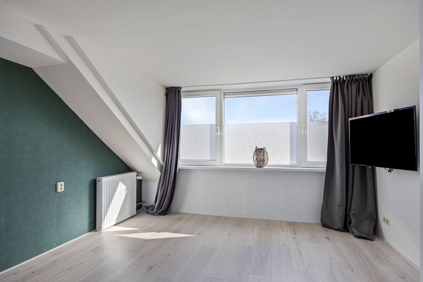 Foto 29 van Troelstrastraat 15