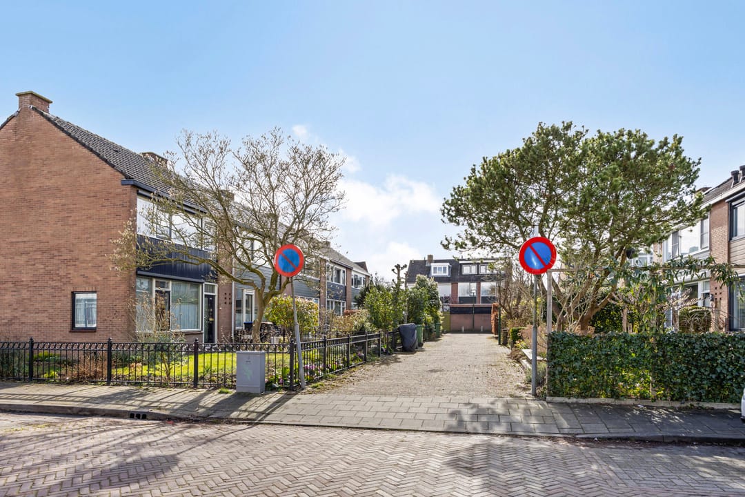 Foto 38 van Troelstrastraat 15