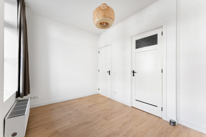 Foto 25 van Pannekoekstraat 48-B