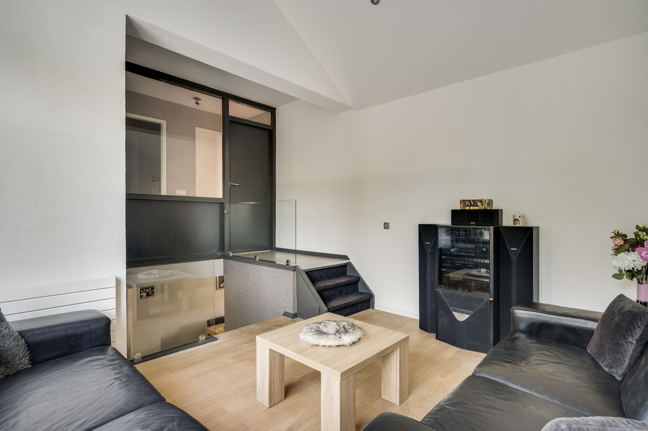 Foto 18 van Schepenbank 7