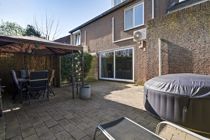 Foto 14 van Schepenbank 7