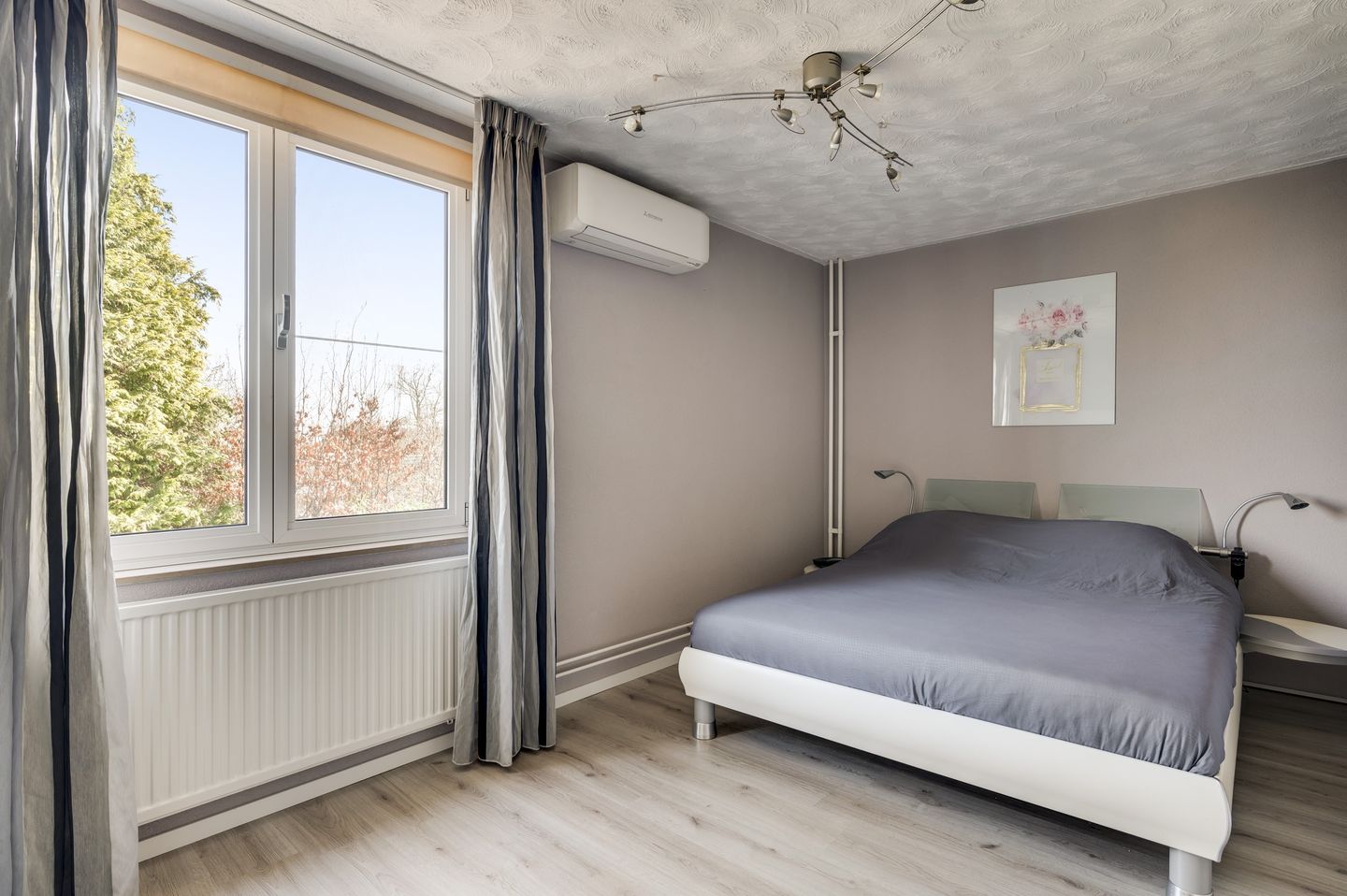 Foto 25 van Schepenbank 7