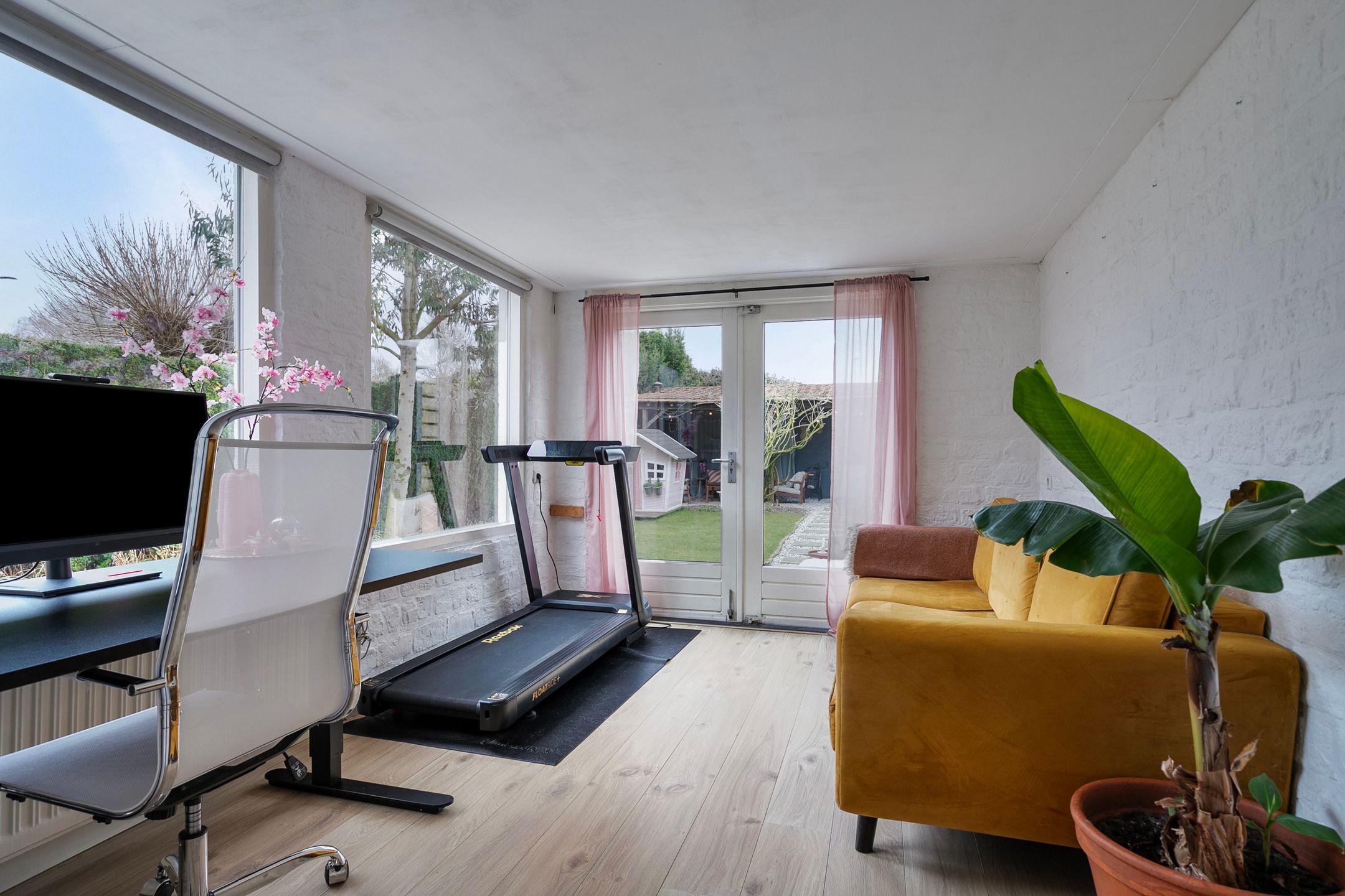 Photo 18 of Houtse Parallelweg 8