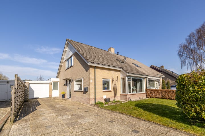 Foto 1 van Foareker 10