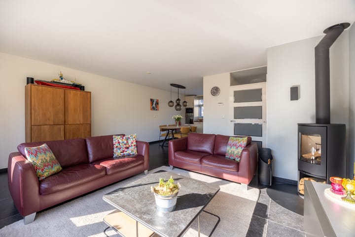 Foto 2 van Overwaard 9