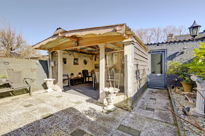 Photo 7 of Zwaluwstraat 13