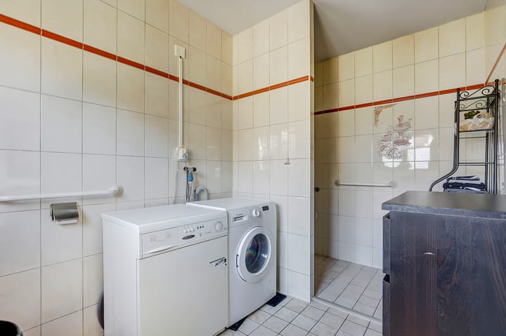 Photo 18 of Zwaluwstraat 13