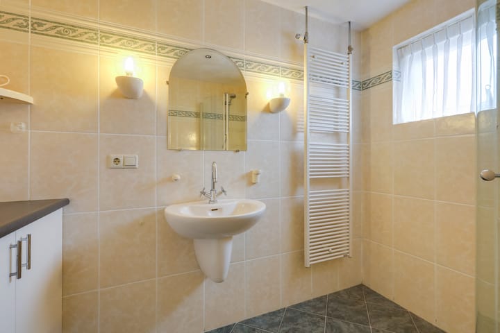 Foto 42 van Korenweg 11