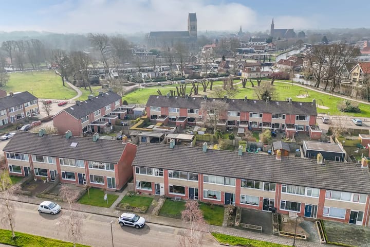 Foto 35 van De Diken 32