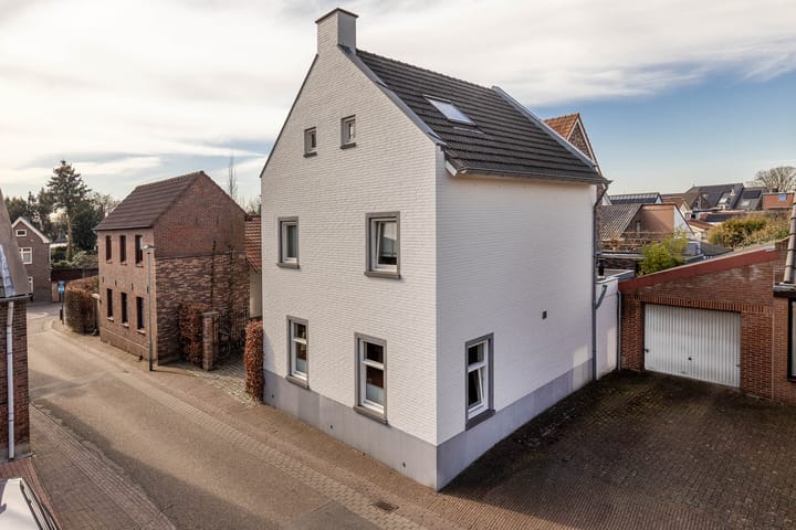 Foto 6 van Steskensstraat 8