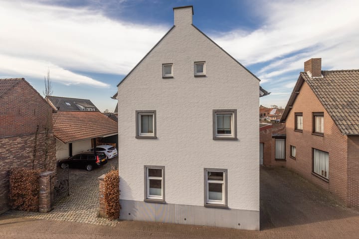 Foto 8 van Steskensstraat 8