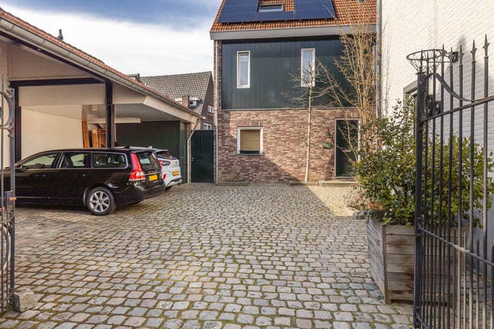 Foto 12 van Steskensstraat 8