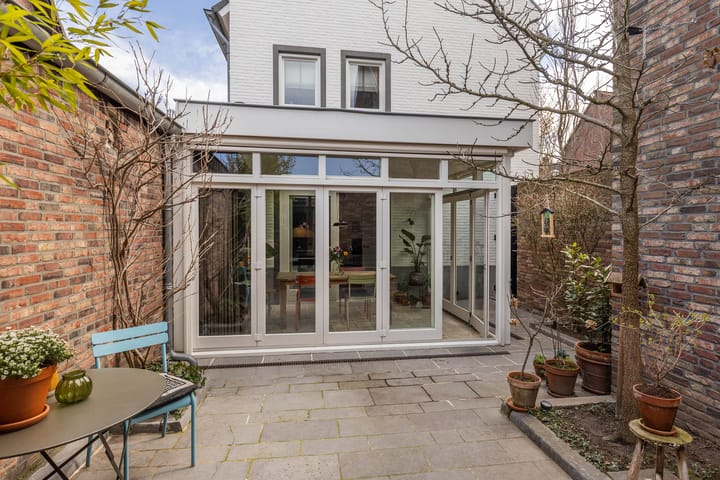 Foto 44 van Steskensstraat 8