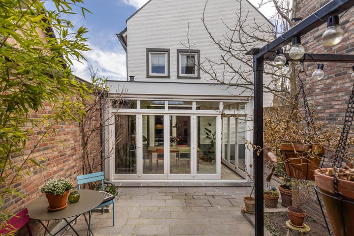 Foto 45 van Steskensstraat 8