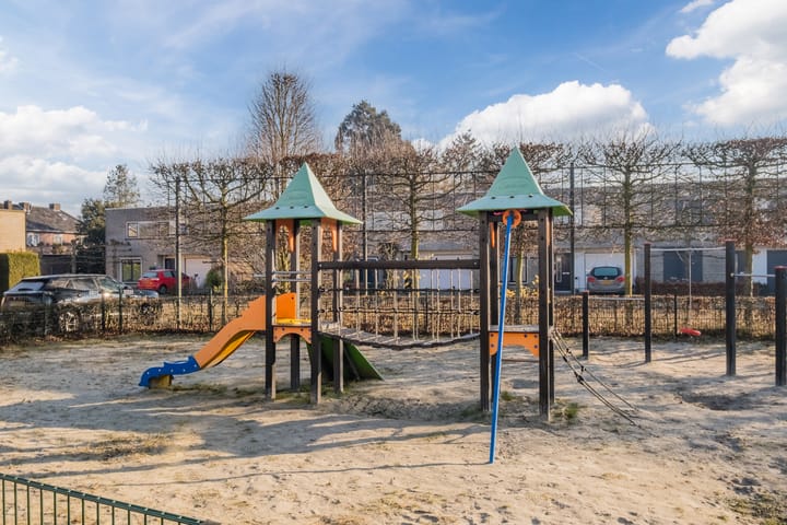 Foto 24 van Koninginnestraat 111