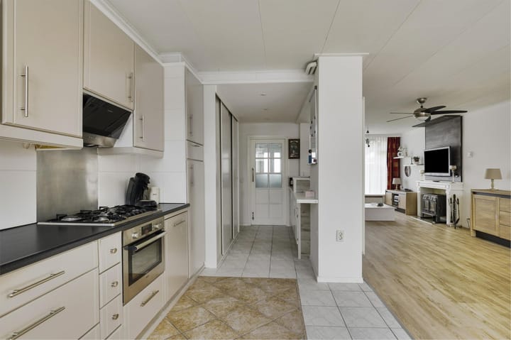 Foto 10 van Goudenregenstraat 7