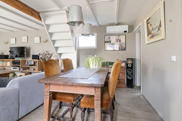 Foto 14 van Molenstraat 130