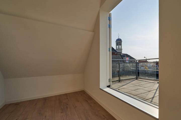 Foto 13 van Markt 16-E