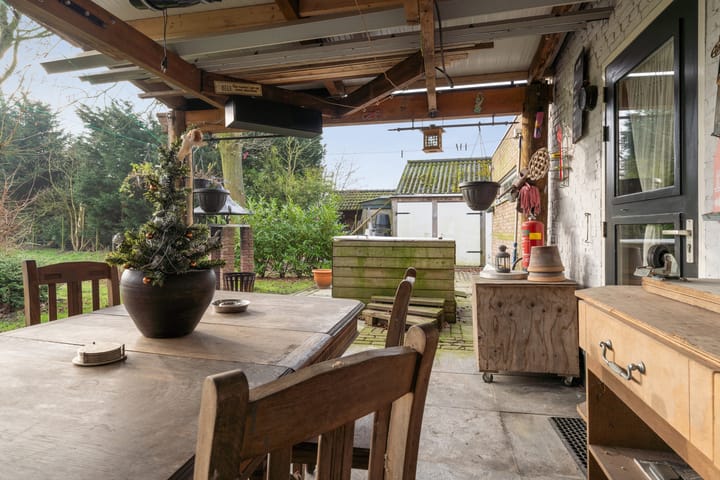 Foto 43 van Molenstraat 130